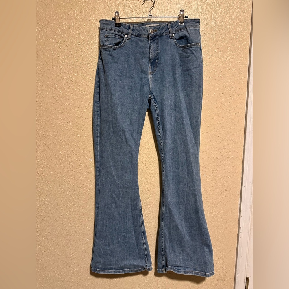 MNG Vintage High Rise Flare Jeans Size 12